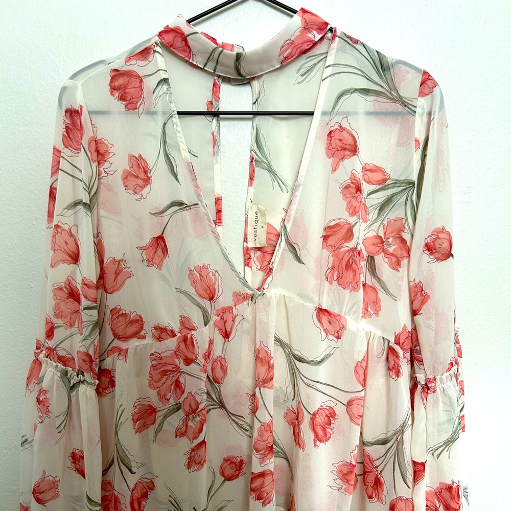 Vestique women’s blouse long sleeve sheer floral long tunic